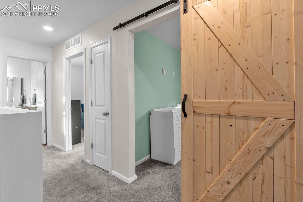 Image 33 of 42: Hallway