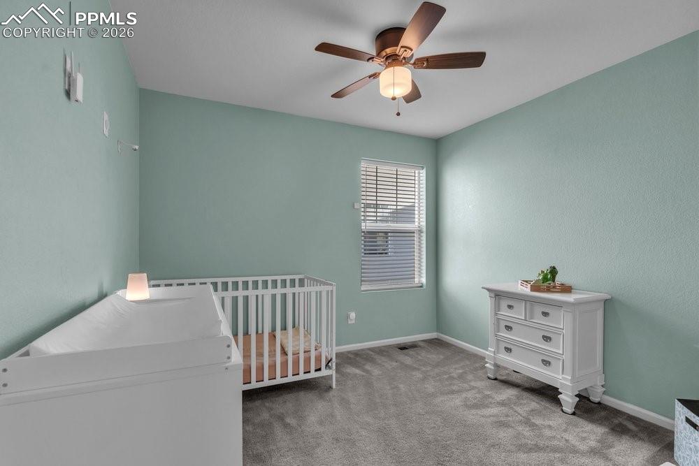 Image 34 of 42: Bedroom