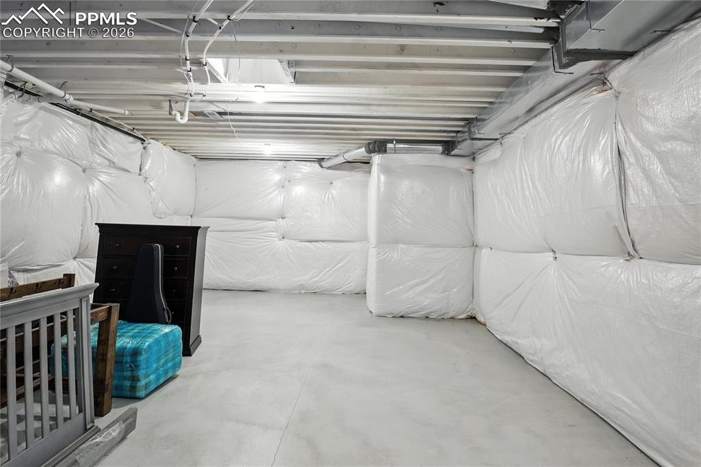 Image 32 of 39: Basement