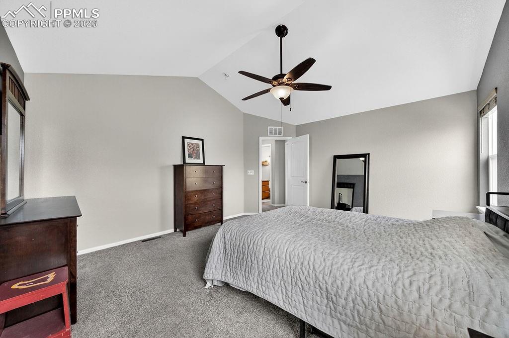 Image 28 of 37: Bedroom