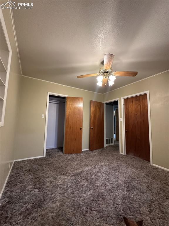 Image 11 of 33: Bedroom