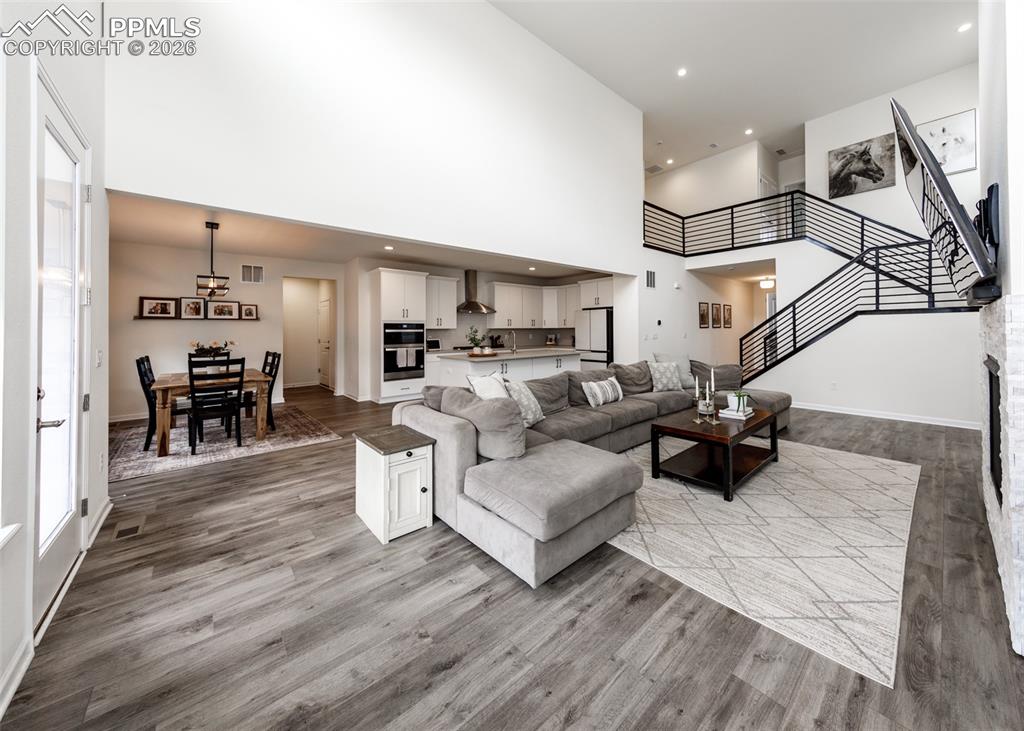 Image 12 of 50: Living Room