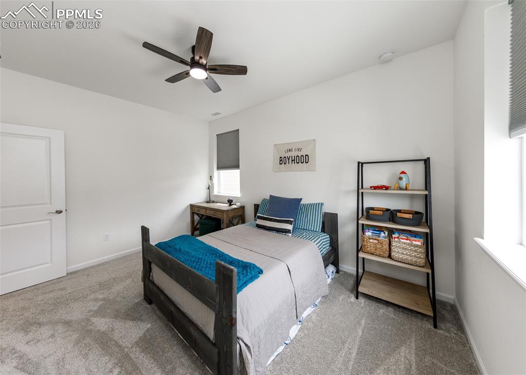 Image 42 of 50: Bedroom