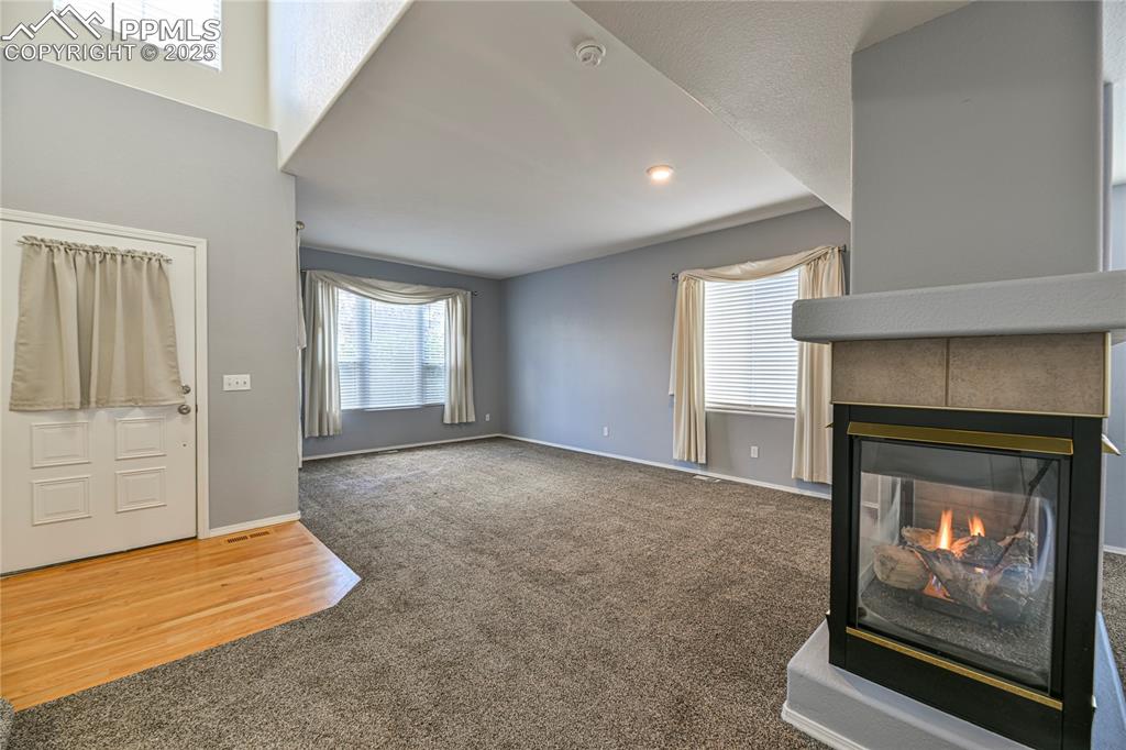 Image 10 of 33: Living Room