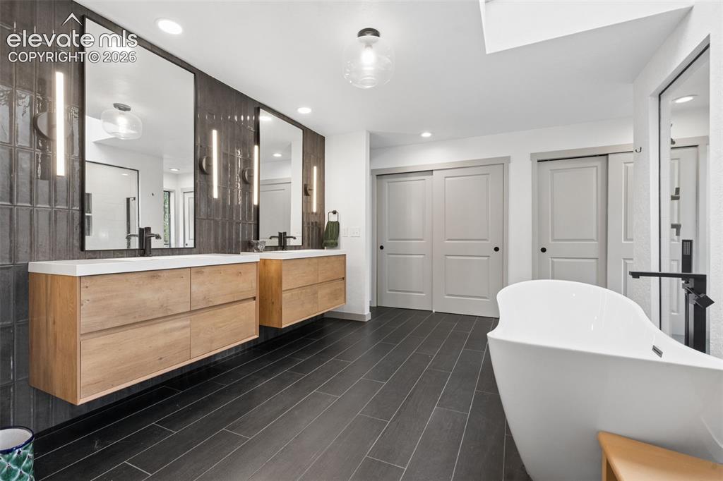 Image 22 of 50: Luxurious primary bathroom!!