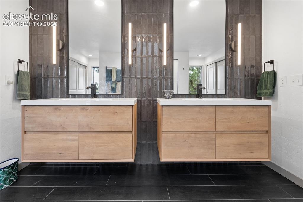 Image 23 of 50: Luxurious primary bathroom!!