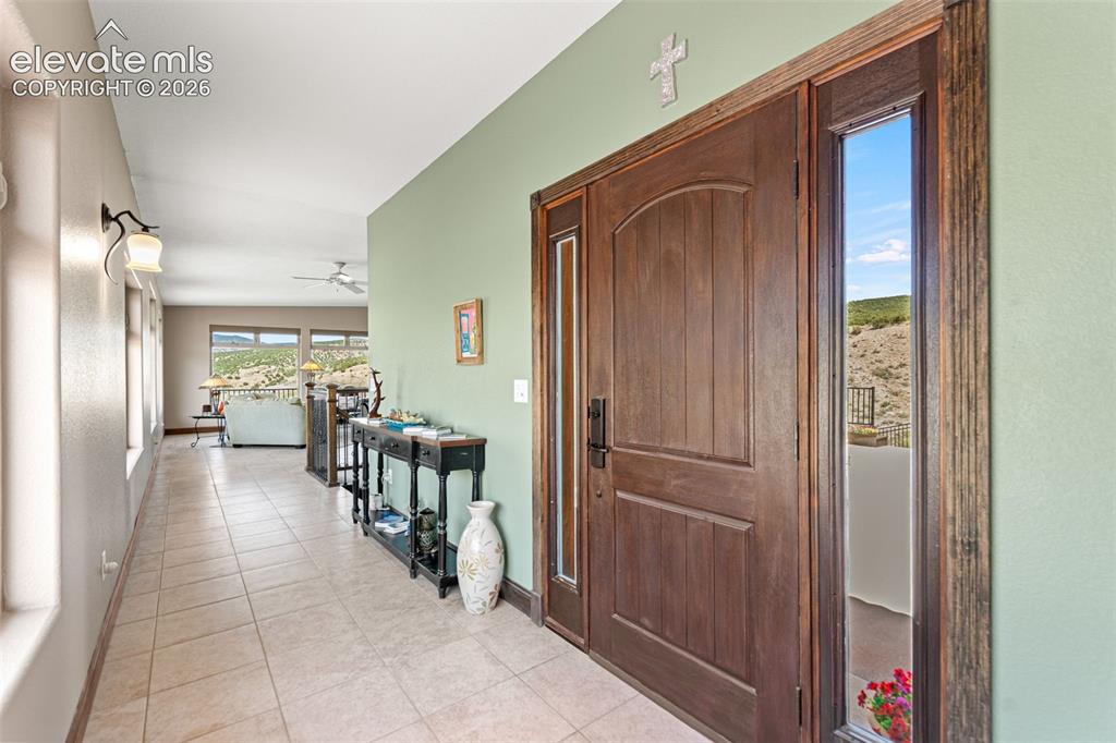 Image 8 of 50: Entry
