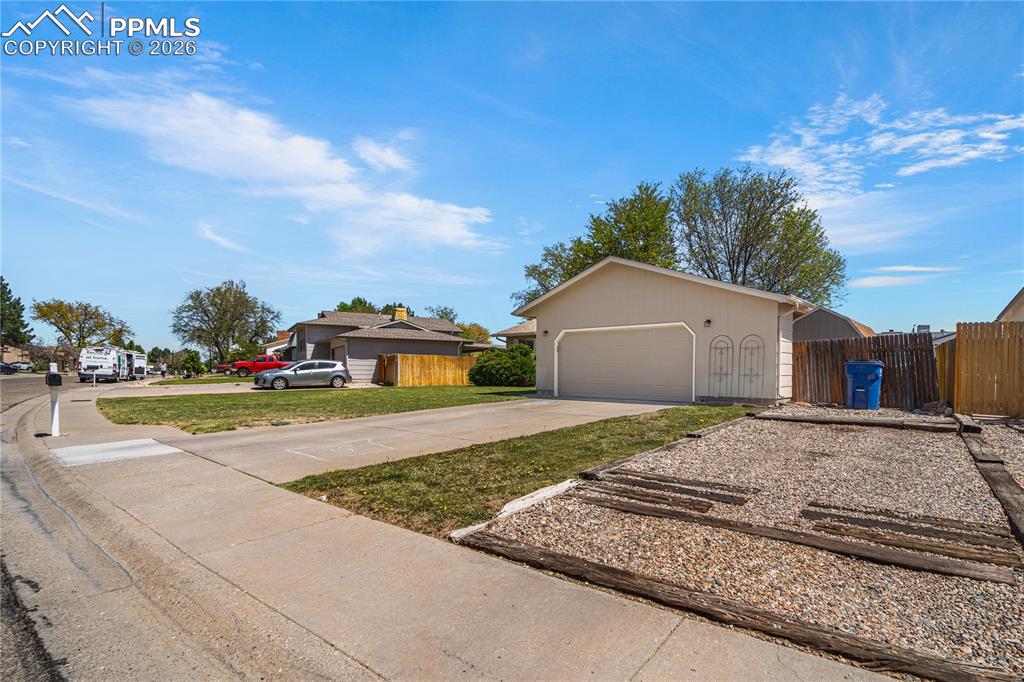 Image 33 of 37: Front of Structure