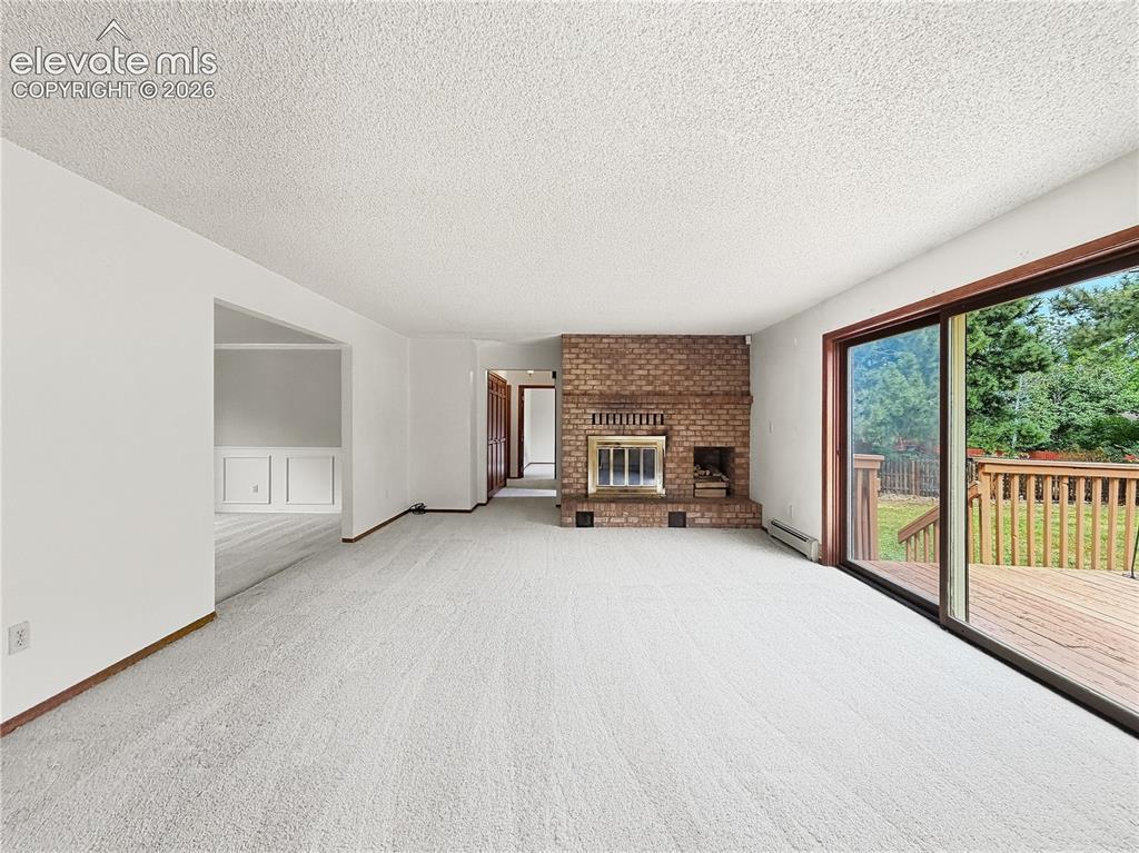 Image 17 of 48: Living Room