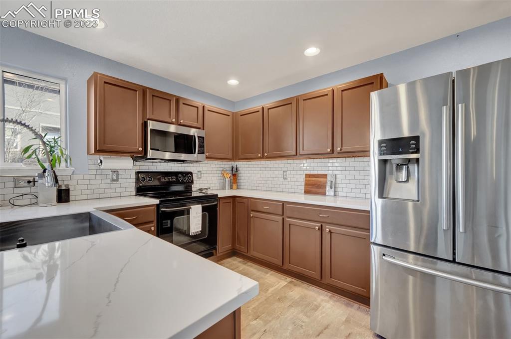 Listing 9242617, Image 12 of 28