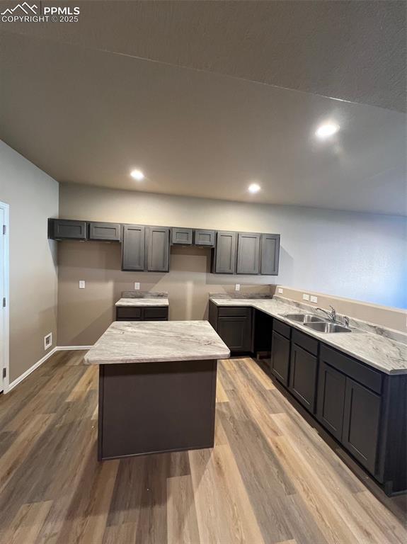 Image 10 of 31: Kitchen