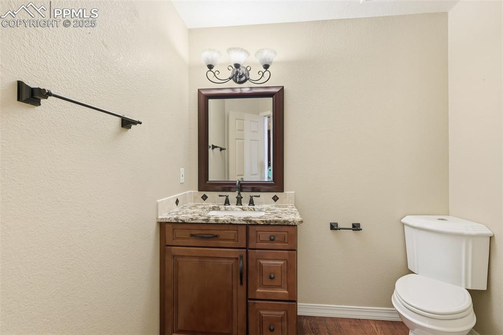 Image 26 of 50: Spacious Main Level Powder Room!
