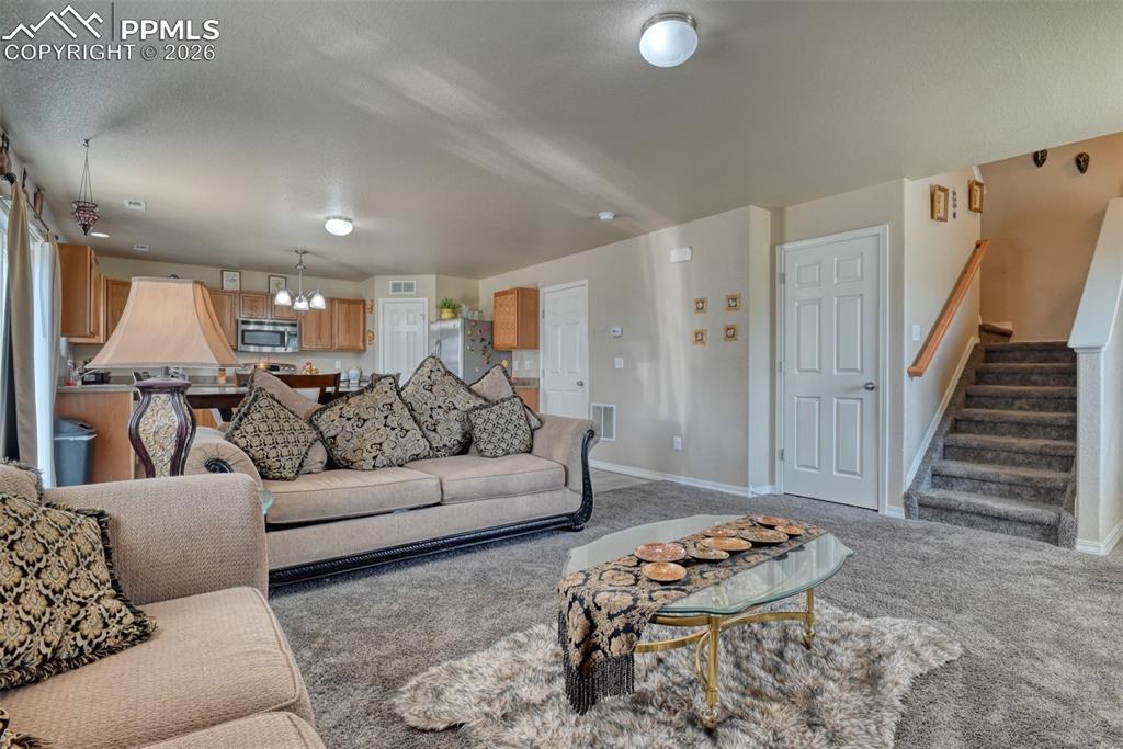 Image 15 of 44: Living Room