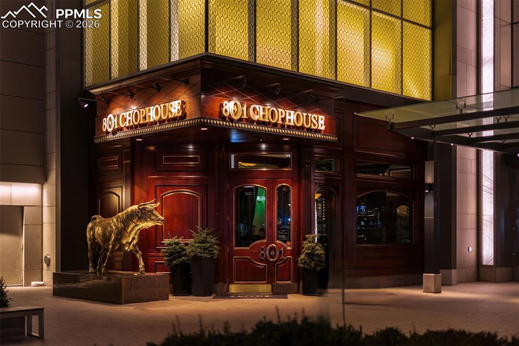 Image 47 of 50: Wonderful Dining