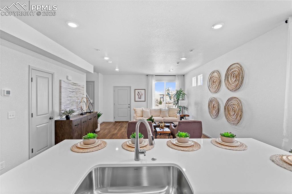 Image 10 of 24: Photos of a model home