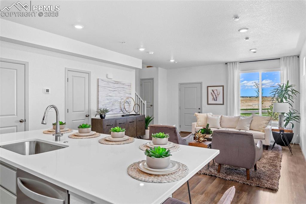 Image 15 of 24: Photos of a model home