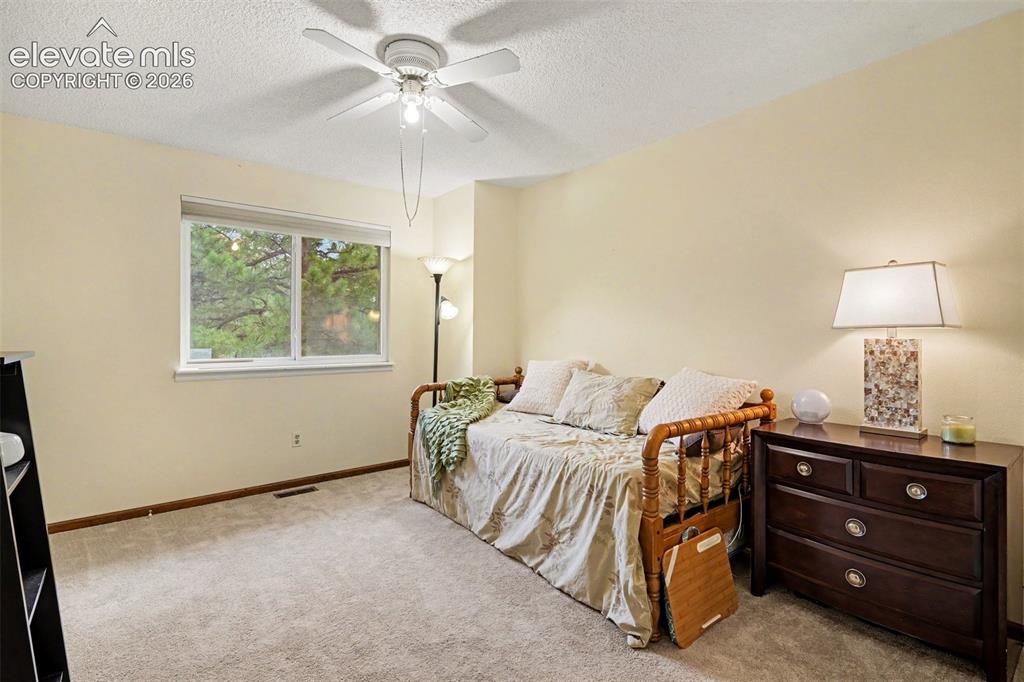 Image 19 of 39: Bedroom