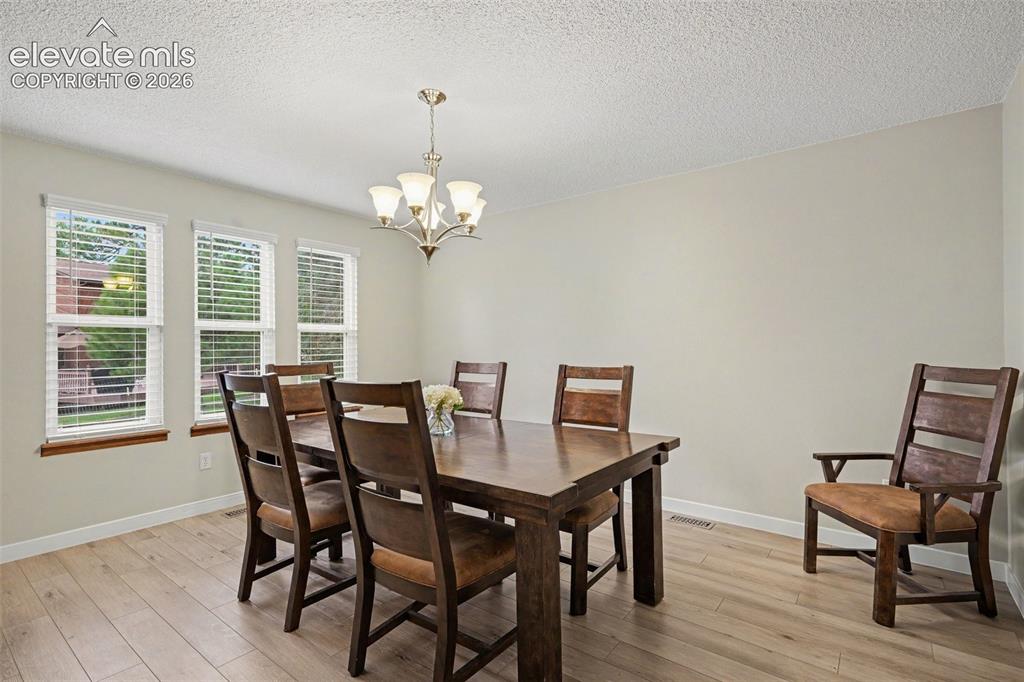 Image 8 of 39: Dining Room