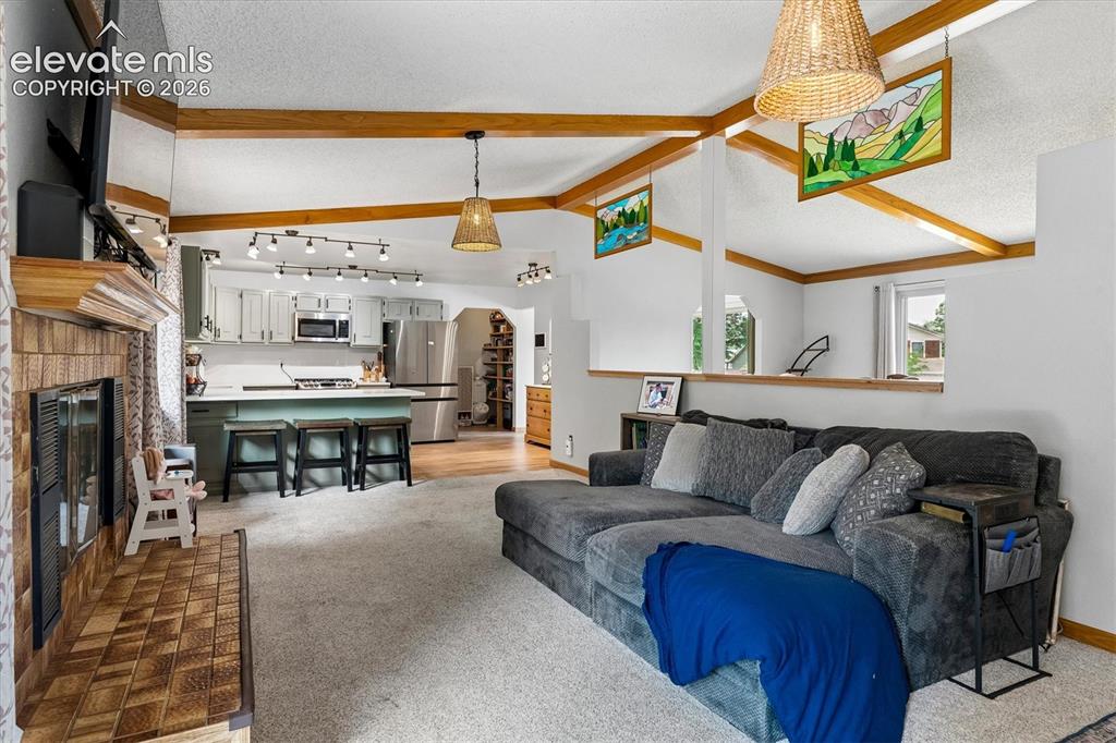 Image 9 of 30: Open concept main floor living