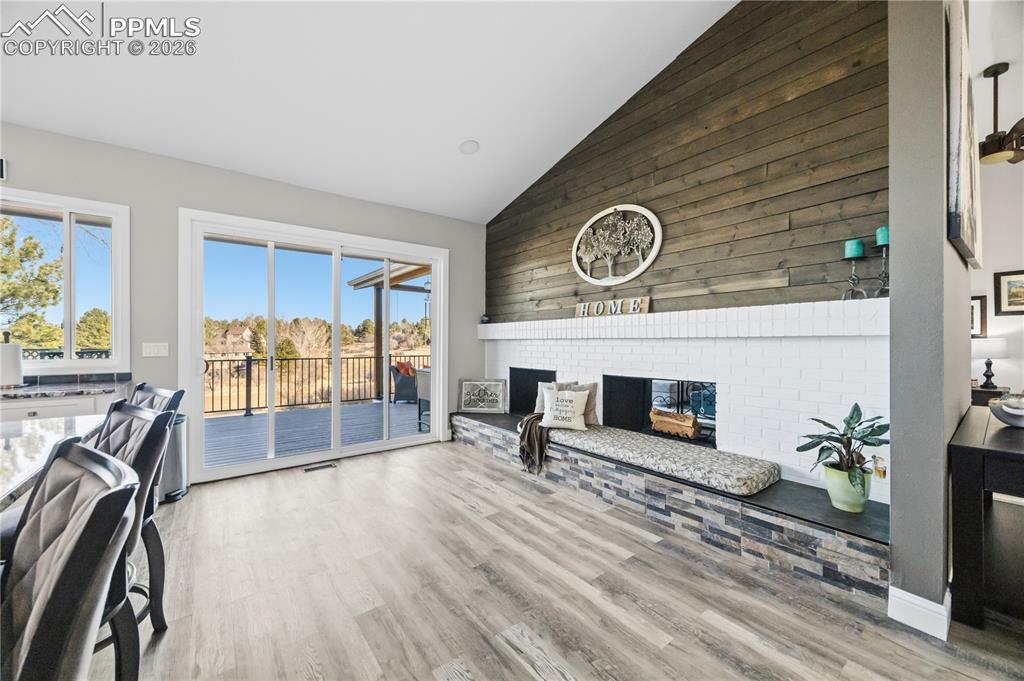 Image 15 of 50: Living Room