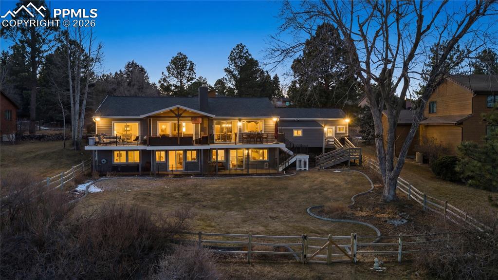 Image 47 of 50: Back of Structure