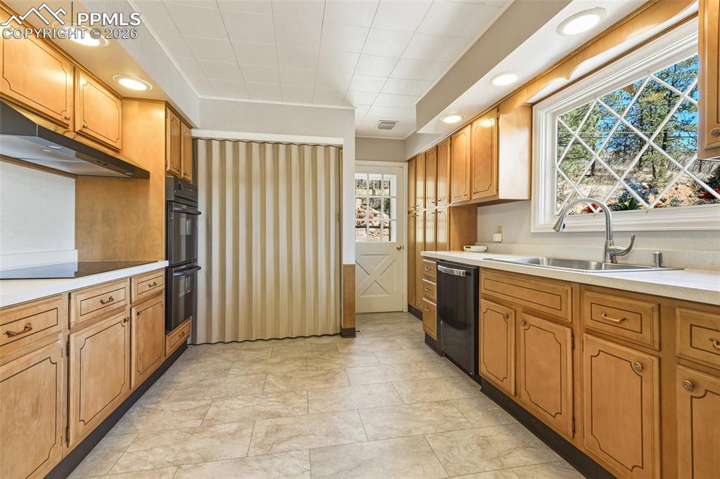 Image 19 of 47: Kitchen With View Of Entry Door