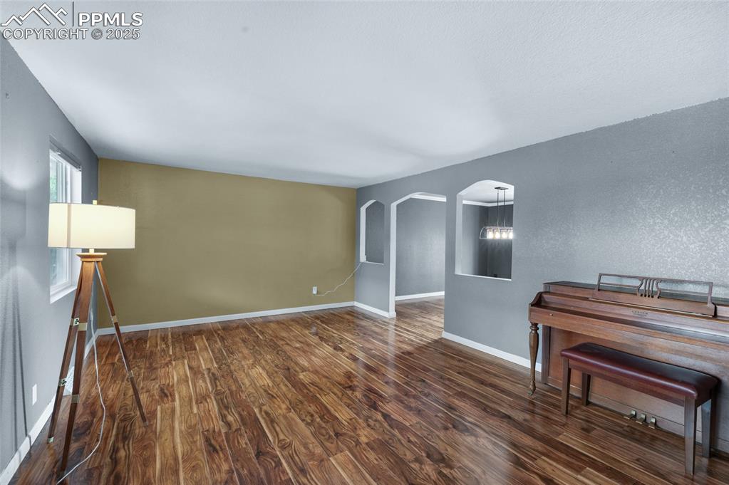 Image 6 of 48: Living Room