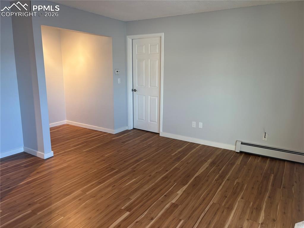 Image 2 of 13: No Description Available