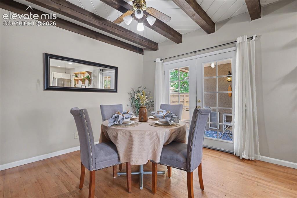 Image 6 of 36: Dining Area