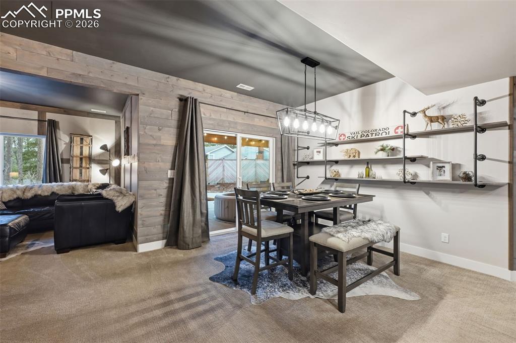 Image 31 of 50: Recreation Room