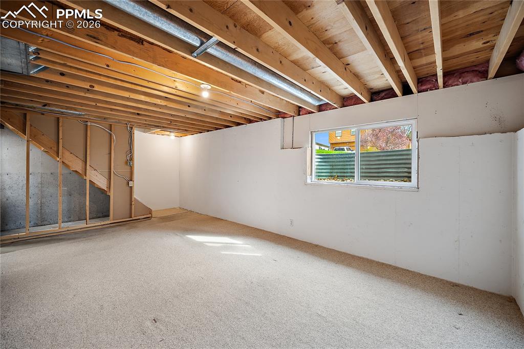 Image 21 of 25: Primary Bedroom - Ensuite