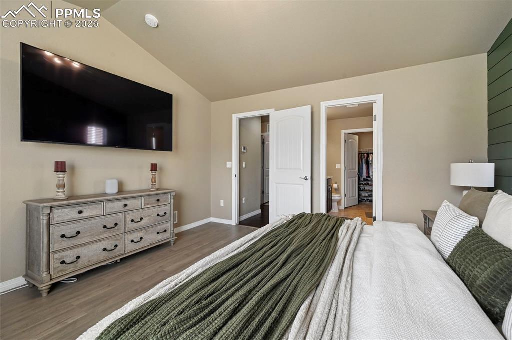 Image 11 of 42: Bedroom