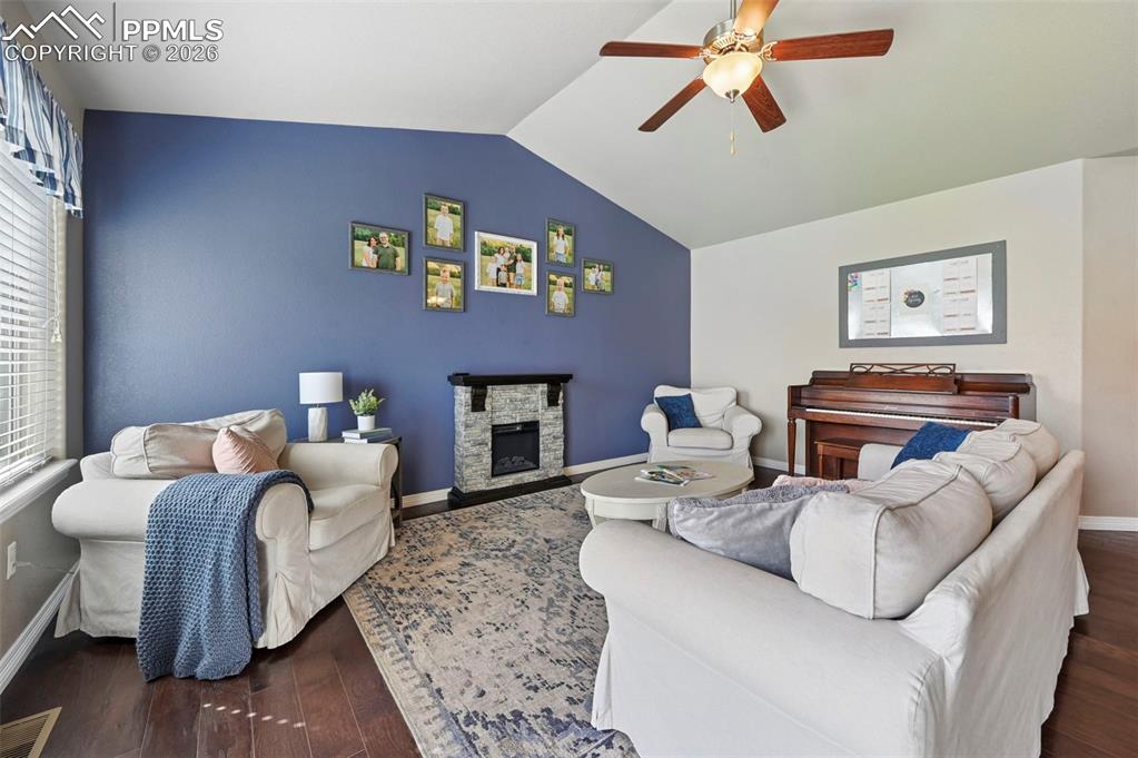 Image 4 of 42: Living Room