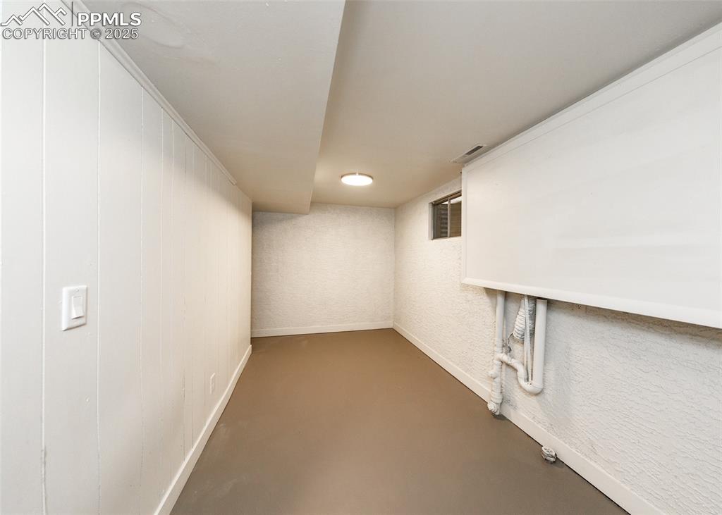 Image 17 of 23: Basement