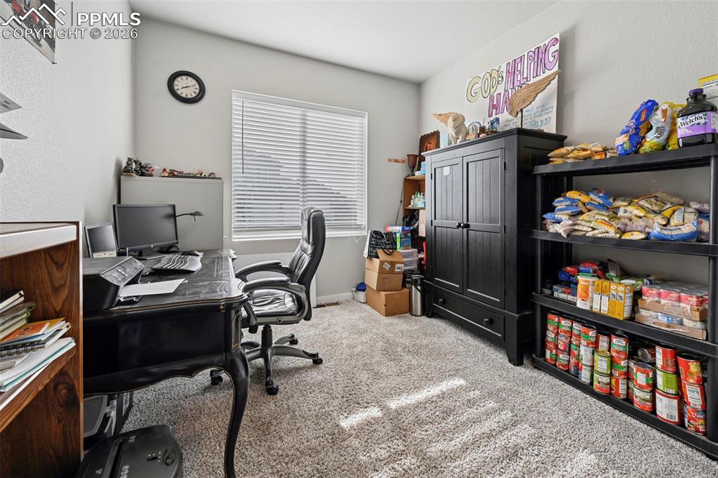 Image 3 of 36: Office