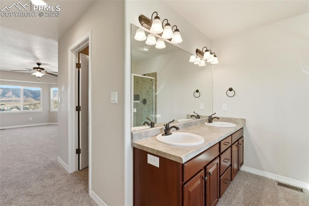 Image 25 of 50: Master Bathroom