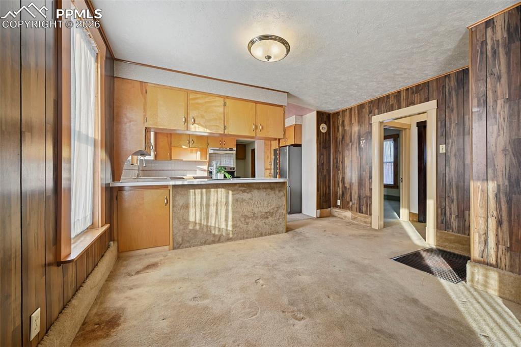 Image 10 of 39: Living Room