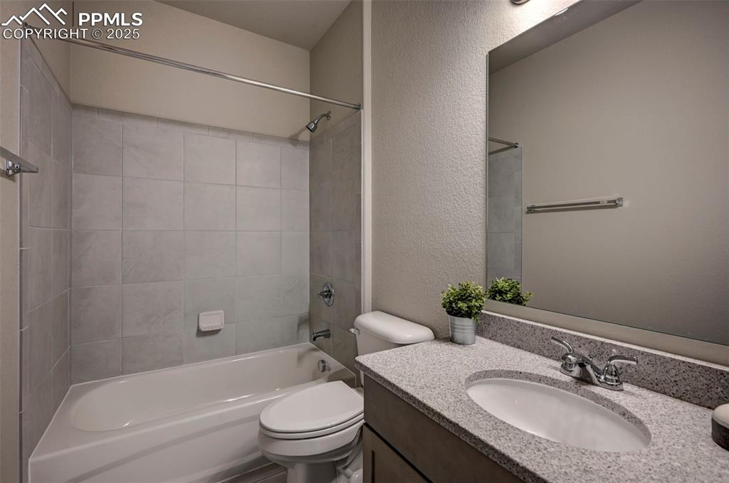 Image 15 of 20: **Photos are from a previously stagged Savannah, colors and upgrades will v