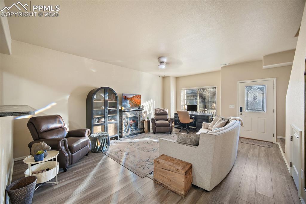 Image 13 of 38: Living Room