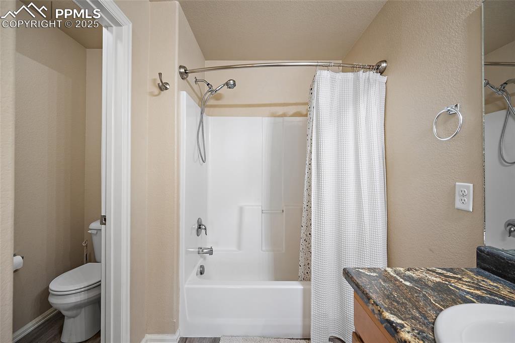 Image 24 of 38: Master Bathroom