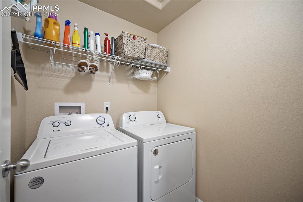 Image 28 of 38: Laundry