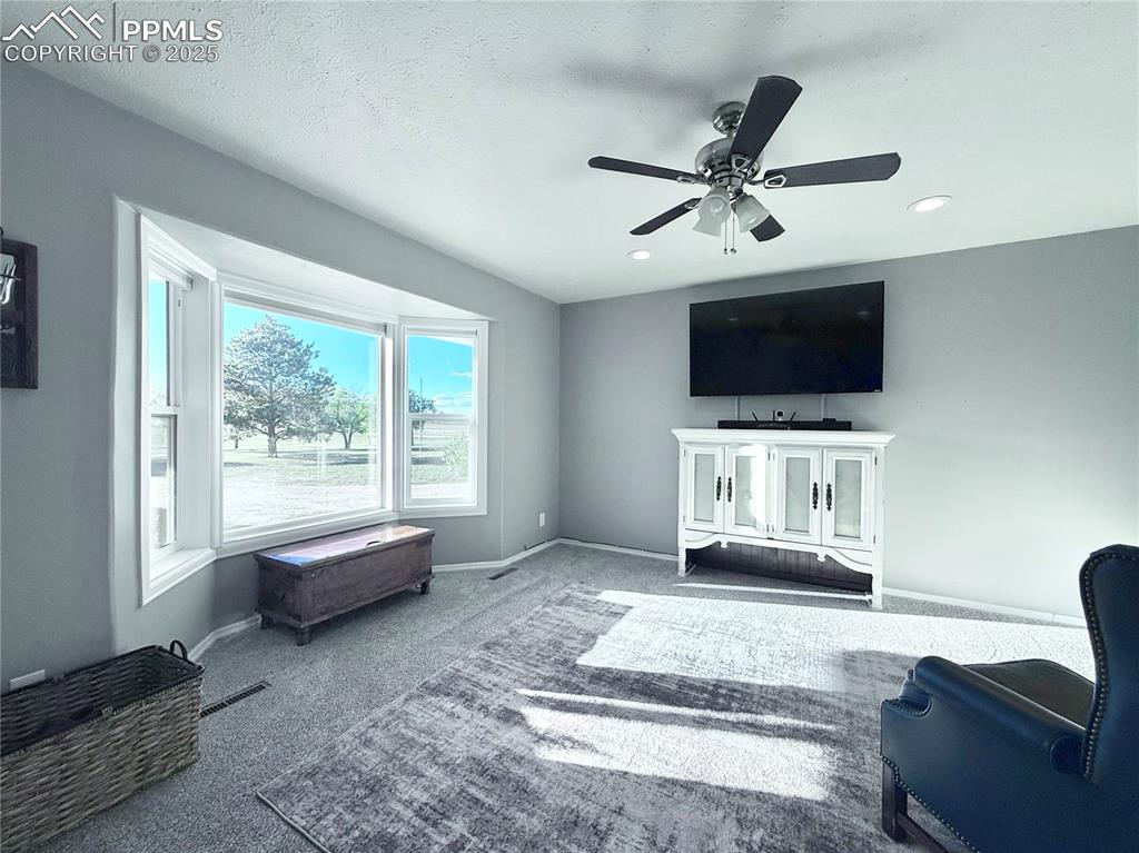 Image 7 of 38: Living Room