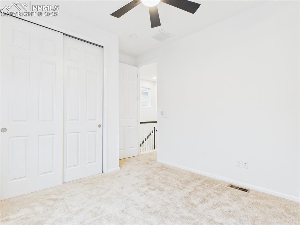 Image 14 of 22: Bedroom
