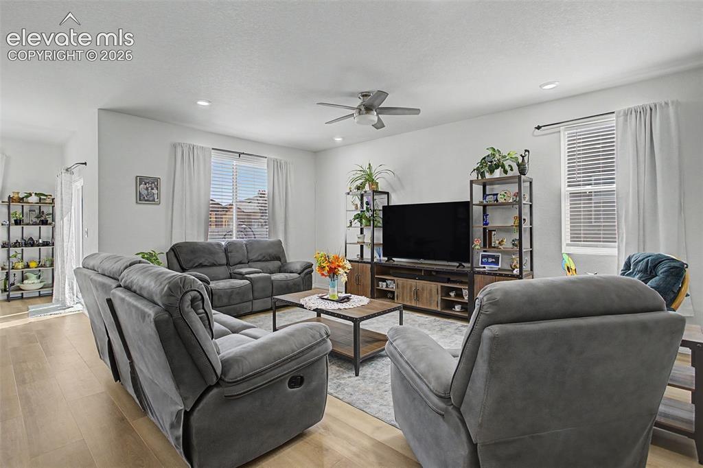 Image 13 of 39: Living Room