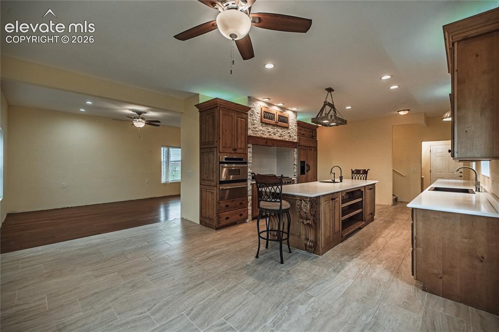 Image 8 of 46: Kitchen