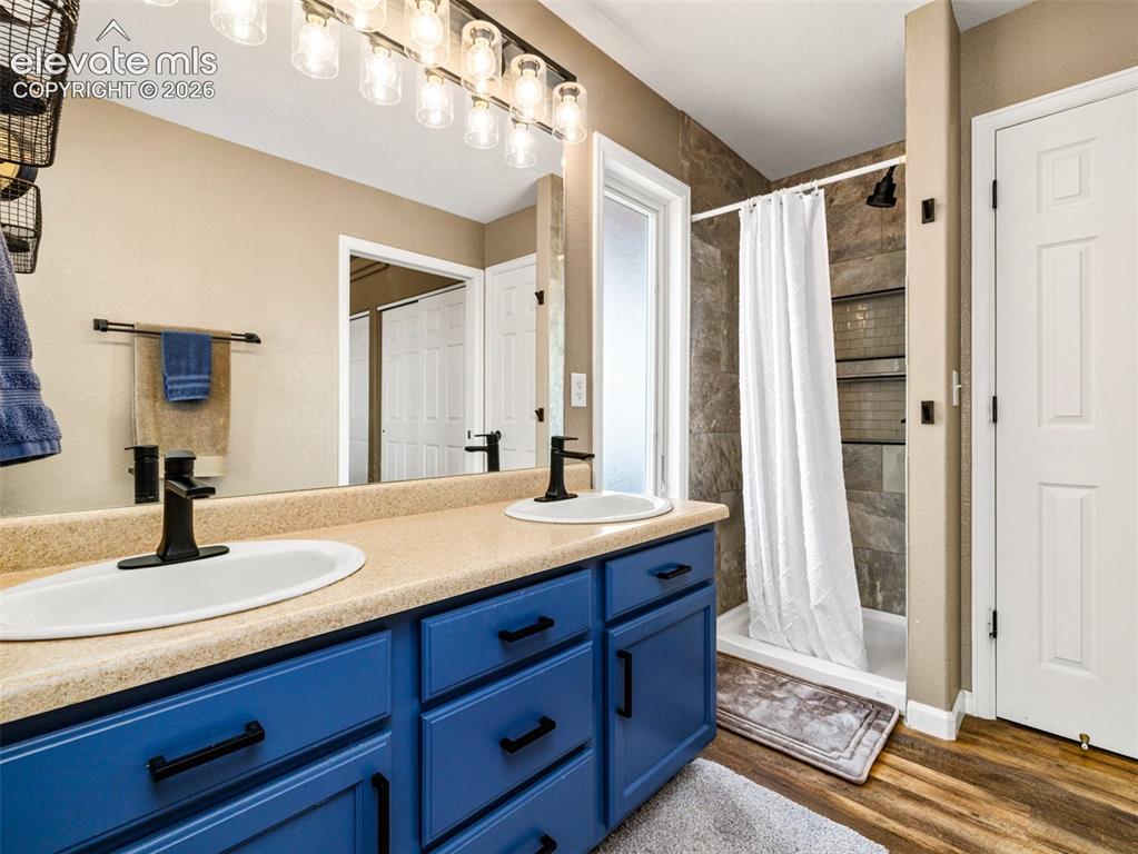 Image 18 of 50: Master Bathroom