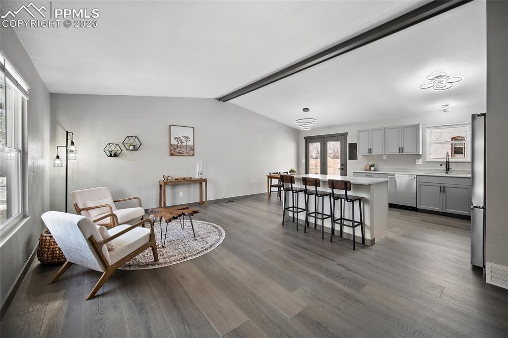 Image 4 of 26: Living Room