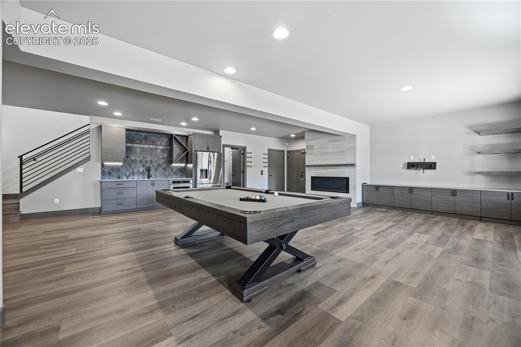 Image 18 of 50: Game Room