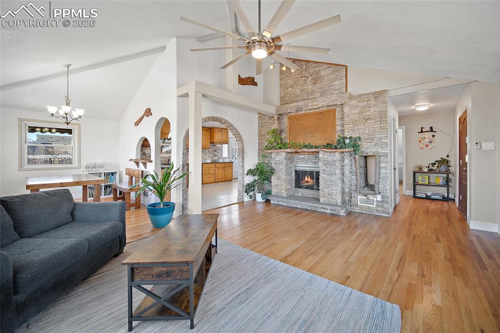 Image 7 of 50: No Description Available