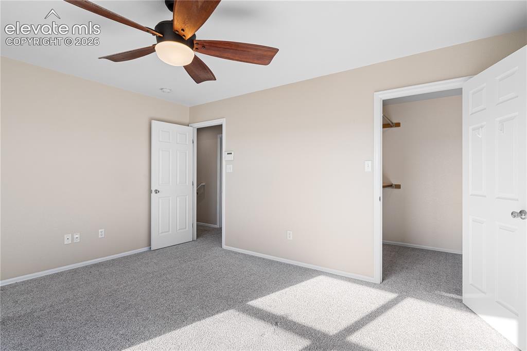Image 16 of 27: Bedroom